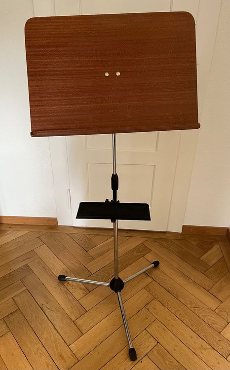 Produktbild von Einziehbares Absperrband Aus Edelstahl – 5 M Wandmontage Mit Teleskopband, Rot, Für Warteschlangen, Sicherheitsabgrenzung & Personenführung Innen & Außen