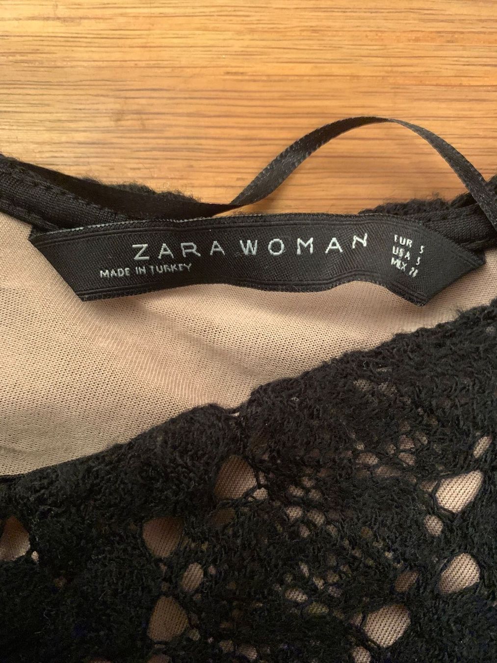 Zara Kleider: Jolie robe Zara noire t. S – Gebraucht aus MEYRIN von Gwendo10 2