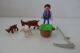 Playmobil Frau mit Ziege und Ziegenbabys