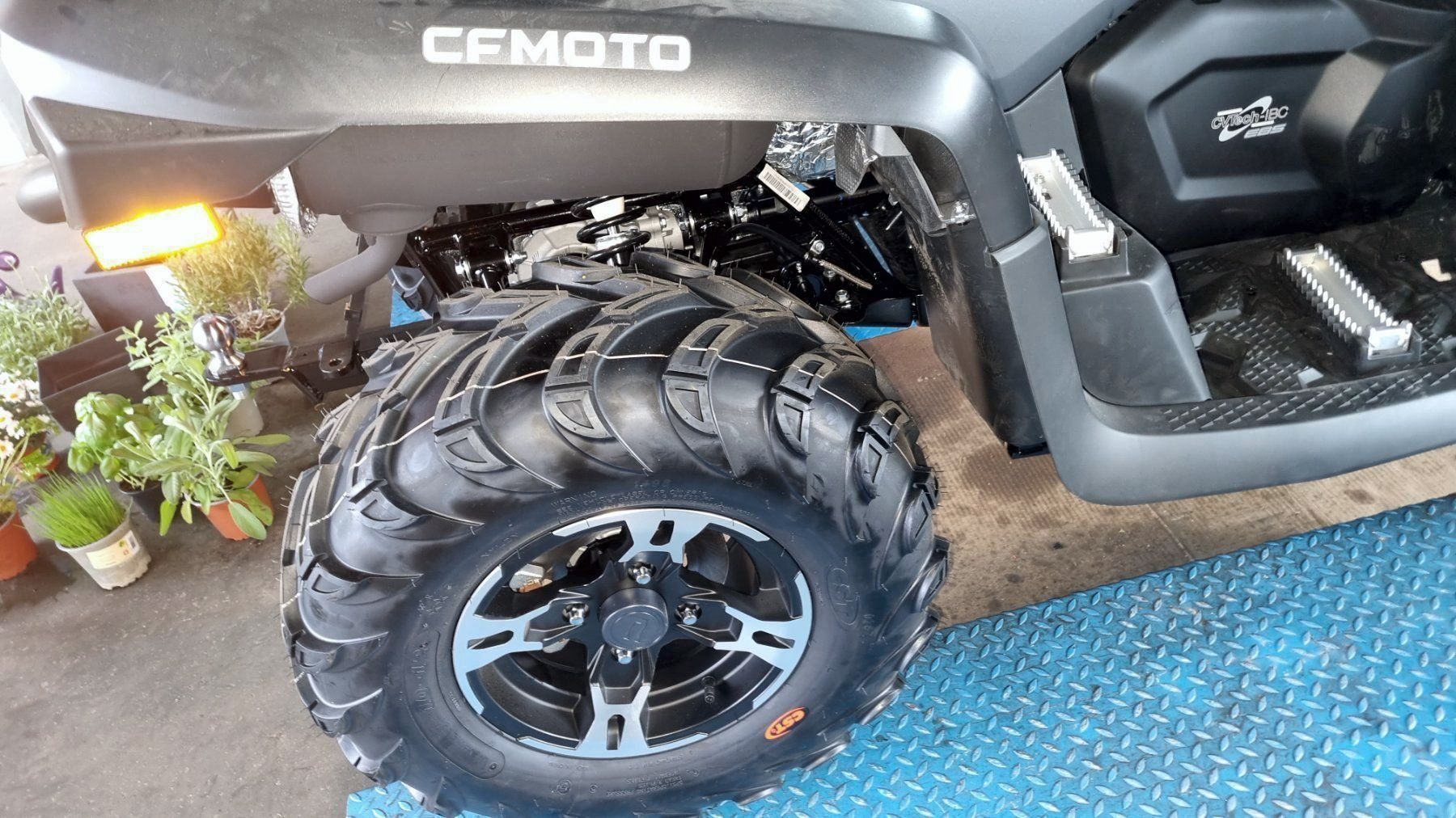 Cf Moto ATV / Quad: CF Moto DLX EPS 625 4x4 – Nuovo (secondo la descrizione) da Trimmis venduto da 0004 3