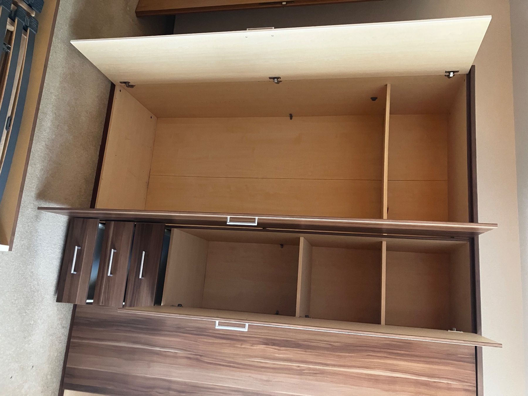 Lits: Schlafzimmer komplett – D'occasion à Wald ZH par cat_75j2 2