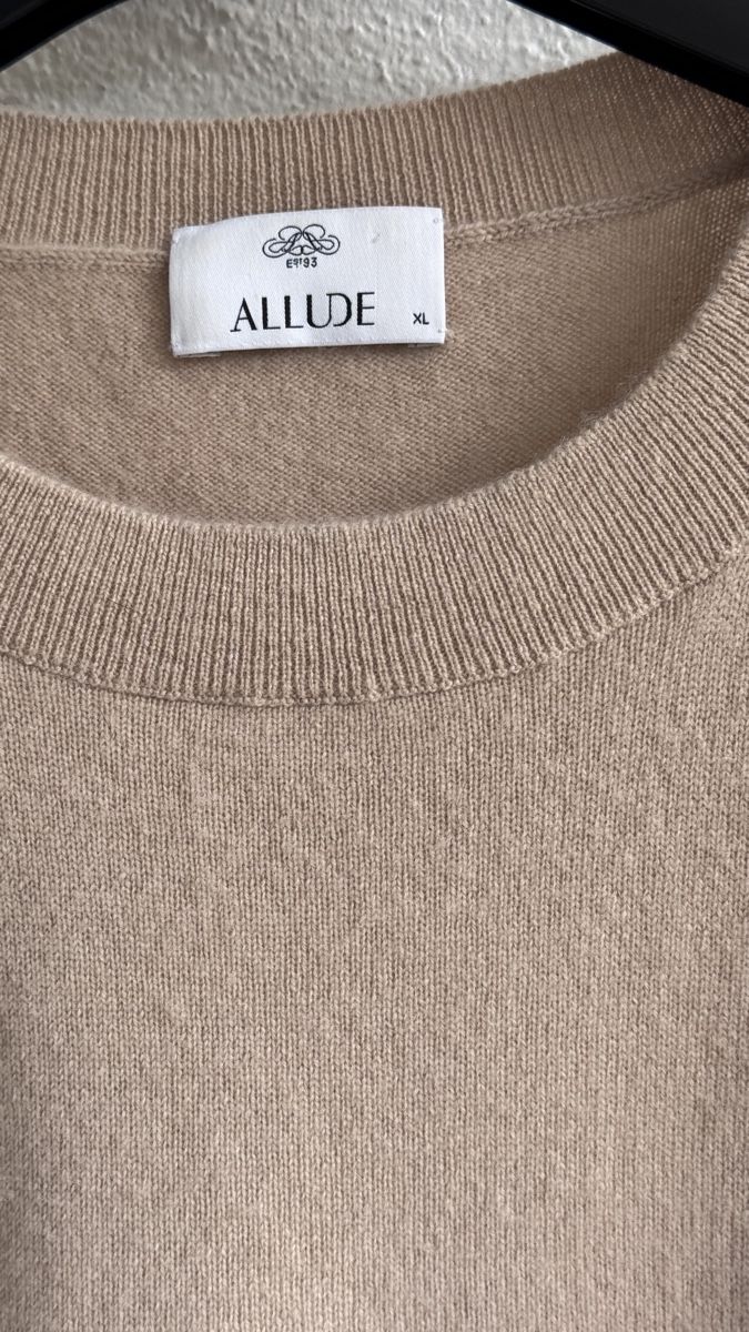 Allude Pullover & Sweatshirts: ALLUDE Pullover aus 100% Kaschmir, helles Beige – Gebraucht aus Weesen von isabelleST 4