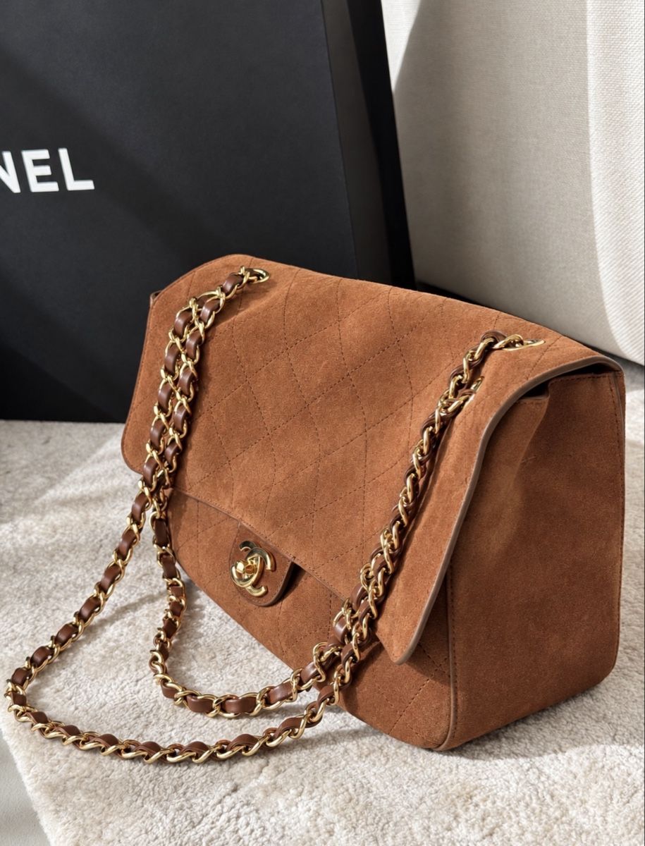 Chanel Borse da donna: Neuste Chanel, Mathieu Blazy , grosse PattenTasche – Nuovo (secondo la descrizione) da Gockhausen venduto da inf_vwr5 2