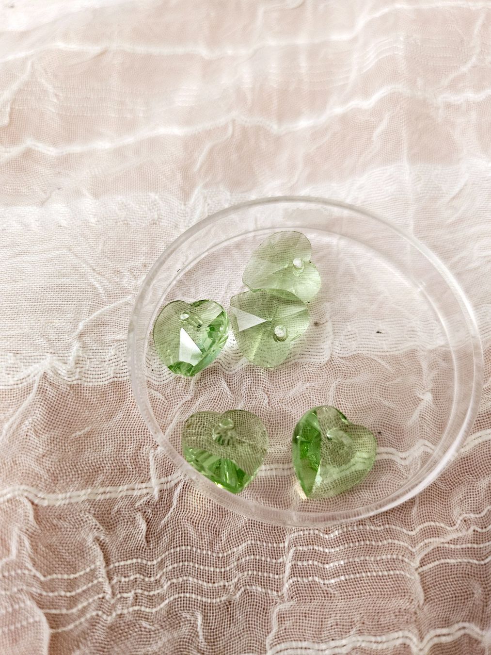 Perlen (unechte): Glasherz 10mm 5 stück  nr18 – Neu (gemäss Beschreibung) aus Dietikon von Eleda