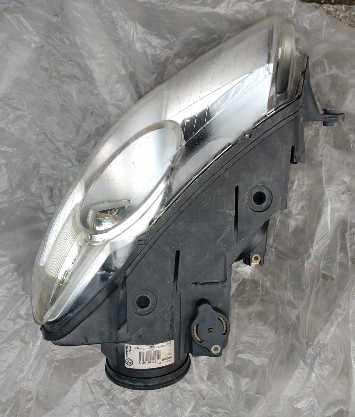 VW Fari: Scheinwerfer Links 3C0 941 005 VW Passat Variant 3C5 B6 2006 – Usato da Zürich venduto da ElenaTT 1