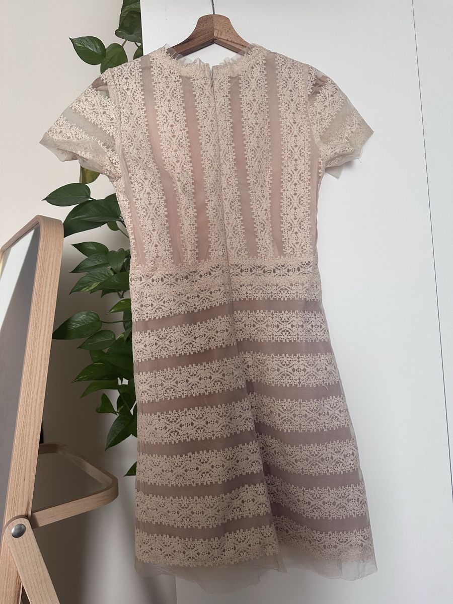 Vestiti: Elegantes Spitzenkleid size S – Usato da Naters venduto da nhu_7xwg 1