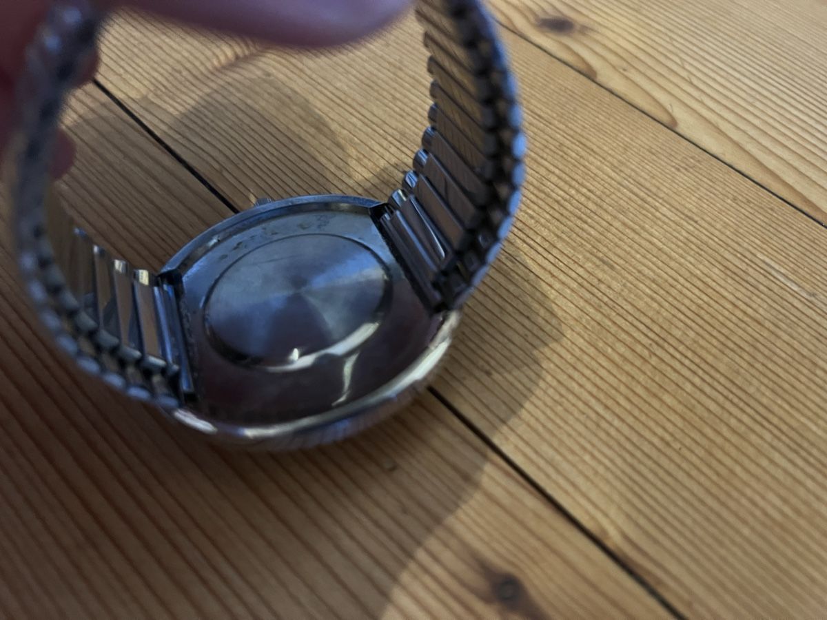 Orologi: Elegante Damenuhr mit elastischem Band – Usato da Steffisburg venduto da FlorianJohner 5