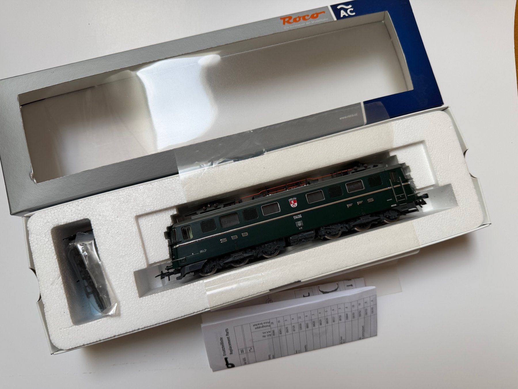 Roco Modelleisenbahnen: Ae 6/6 Obwalden AC digital – Gebraucht aus winterthur von felix27 2