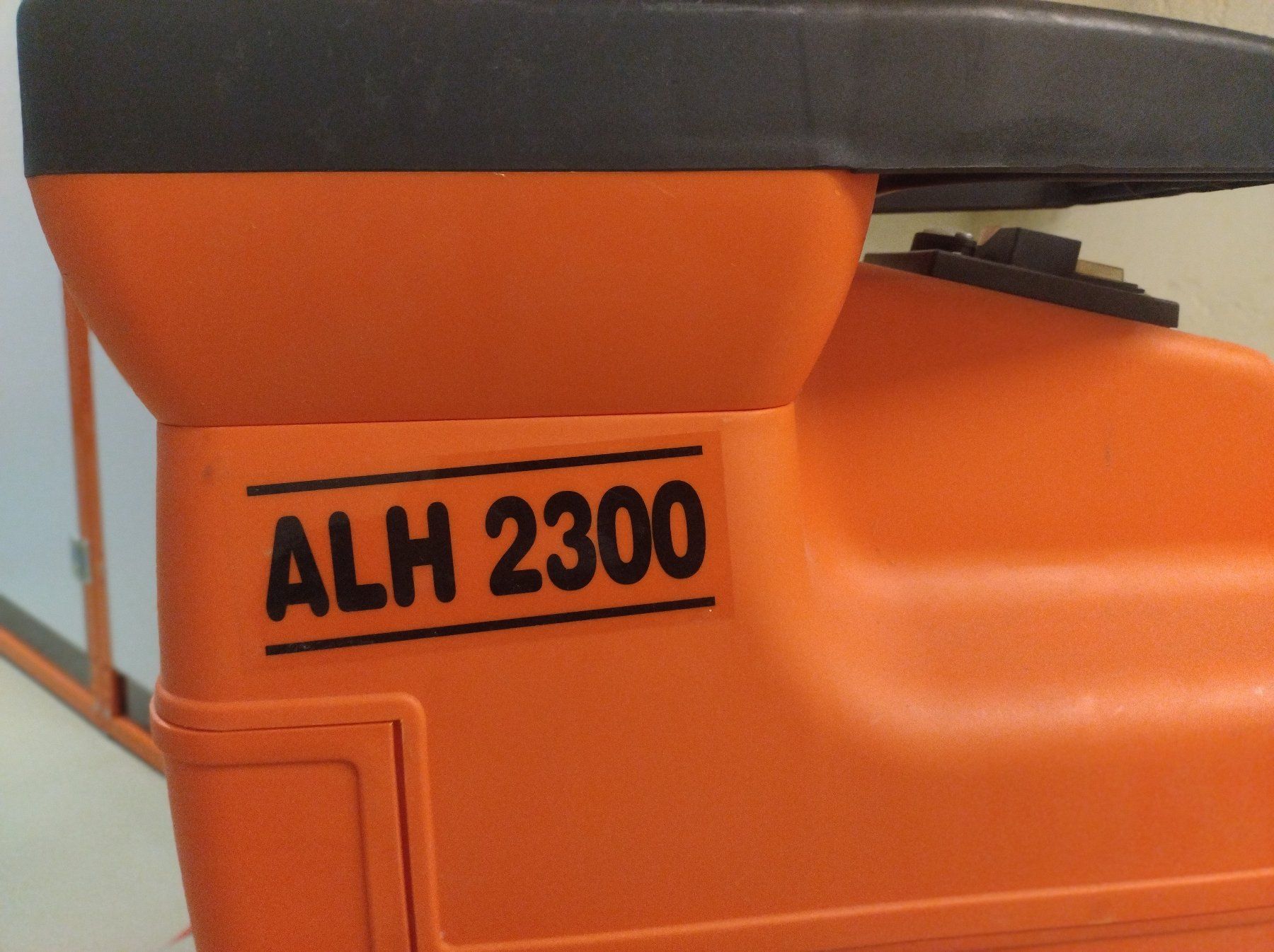 Déchiqueteuse: Häcksler Atika ALH 2300 – D'occasion à Luzern par Accipiter71 2