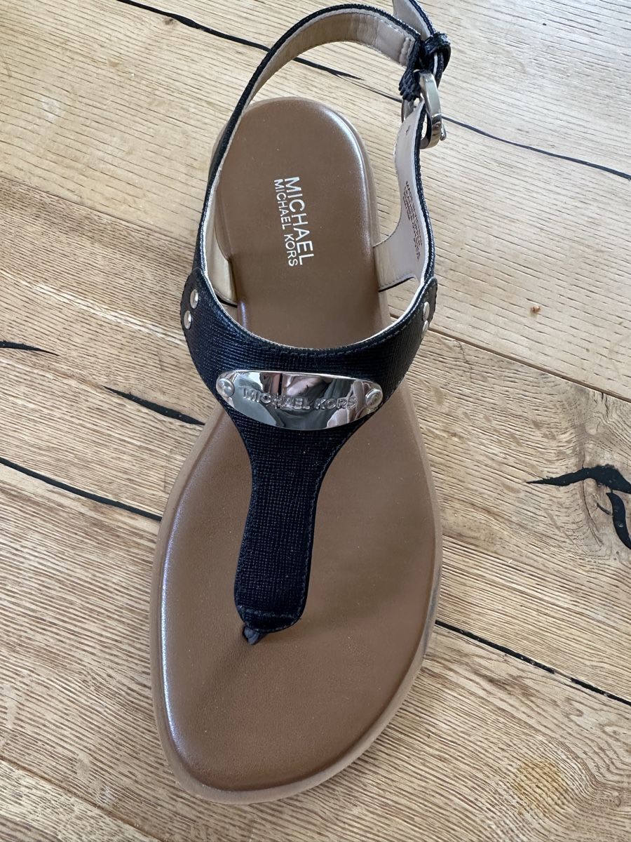 Michael Kors Scarpe da donna: Michael Kors Sandalen schwarz Grösse 36 – Usato da Silvaplana venduto da mouvat 1