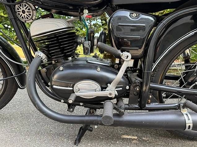Strada: Pannonia P 10 Oldtimer Motorrad – Usato da Bergdietikon venduto da second-live 2