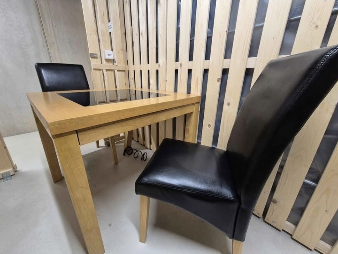 Set di tavolo e panche: 4 Esszimmerstühle aus leder – Nuovo (secondo la descrizione) da Basel venduto da ZerefQ 1