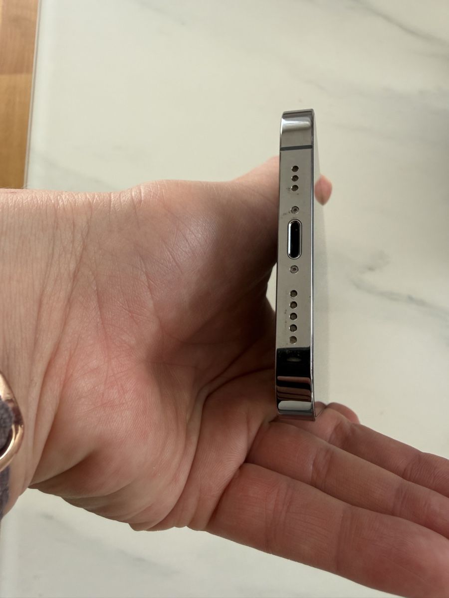Apple Handys / Smartphones: iPhone 12 Pro  – Gebraucht aus Frenkendorf von Joleen24 4