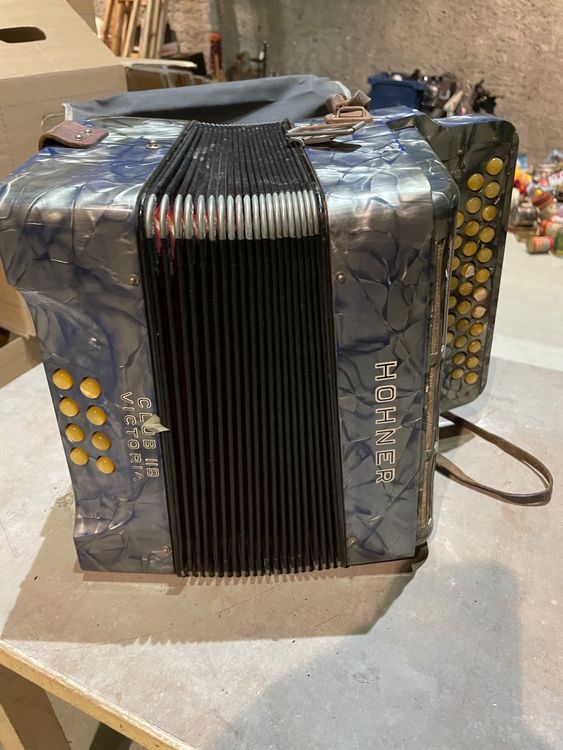 Accordeon Hohner | Kaufen auf Ricardo