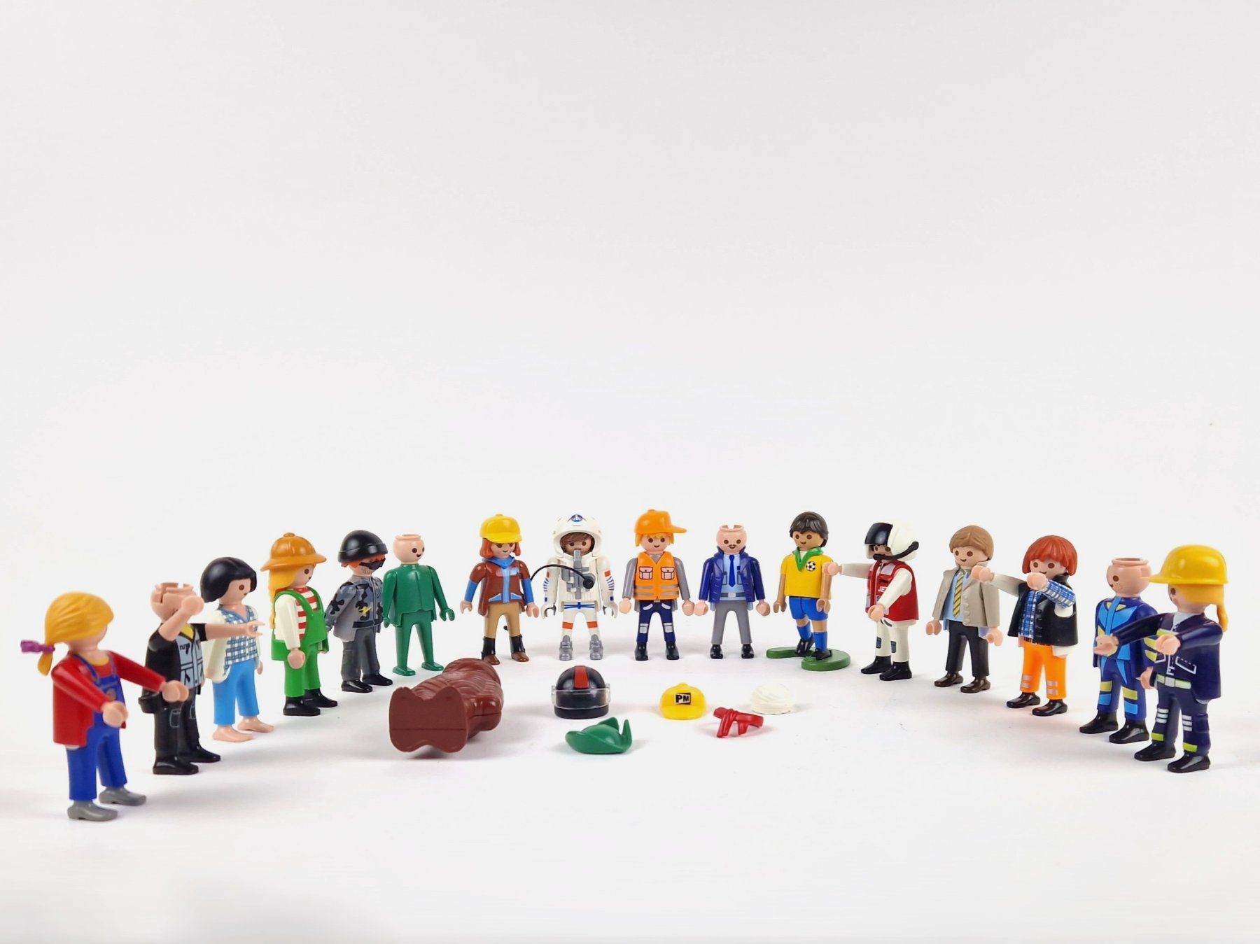 Playmobil Jouets: Diverse Playmobilfiguren – D'occasion à Basel par Restwert_Basel