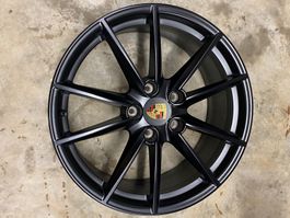 Porsche 911/992. 4 jantes origines
