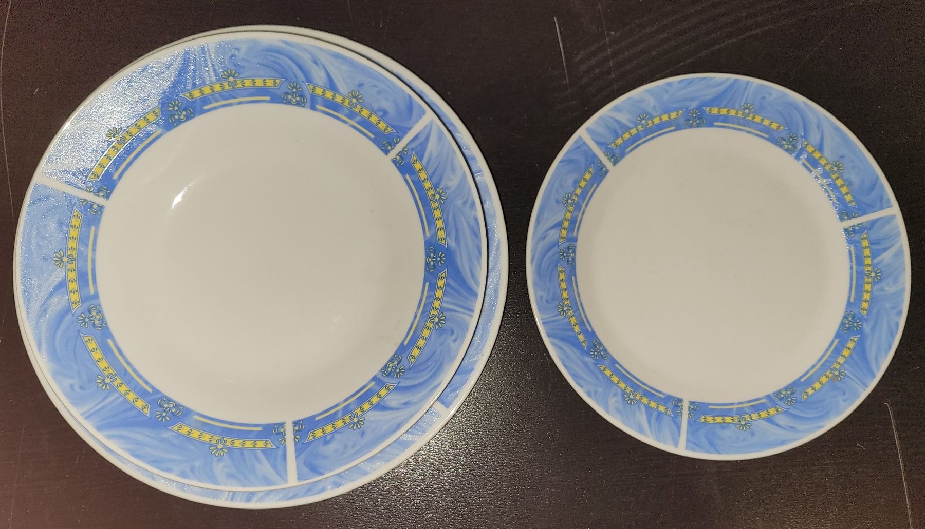 Set di piatti: Service de table 19 pièces Bavaria – Nuovo e nell'imballaggio originale da Châtelaine venduto da Vlad311 5