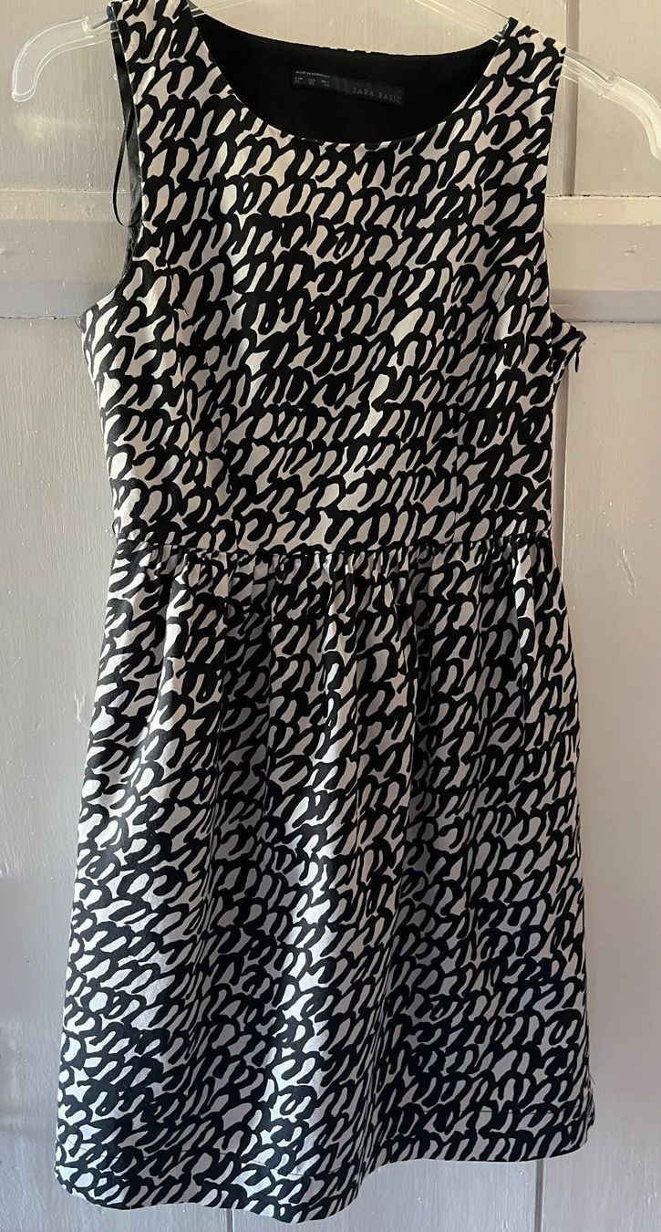 Zara Vestiti: Robe courte " Zara basic " kurzes Kleid – Usato da Echandens venduto da pepite30