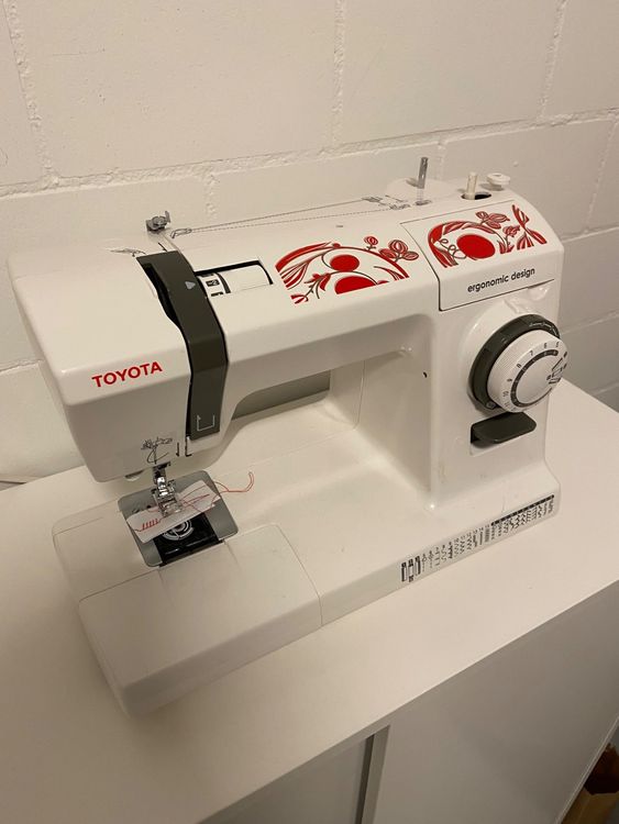 Toyota Nähmaschine Nähmaschine EZ900 Bedienungsanleitung