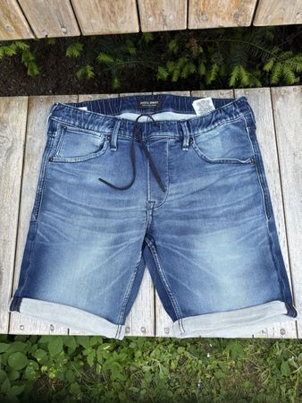 Jack & Jones Sommer Jeansshorts, Grösse 176, Top!