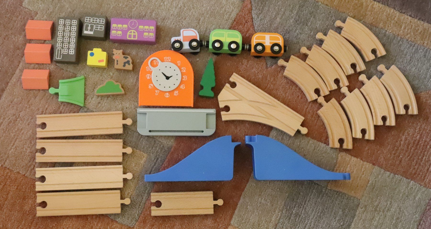 Giocattoli: Einfache Holz-Eisenbahn mit Brücke, kompatibel mit Brio – Usato da Bern venduto da Thaisel