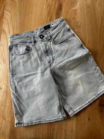 Jeansshorts Volcom Grösse 26