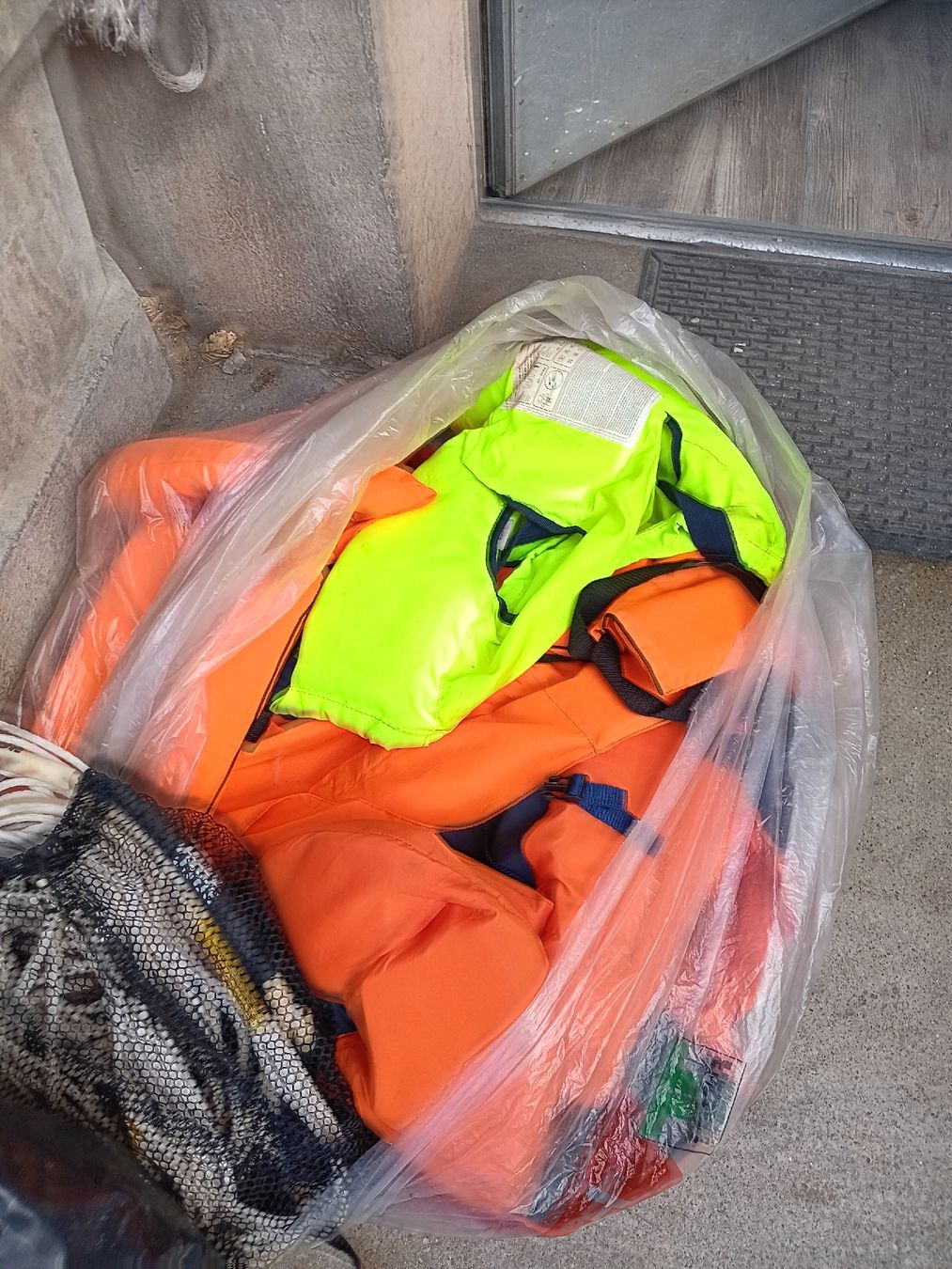Boote: Boot Motorboot Nautic Ausrüstung  Weste – Gebraucht aus Hindelbank von mbcar 5