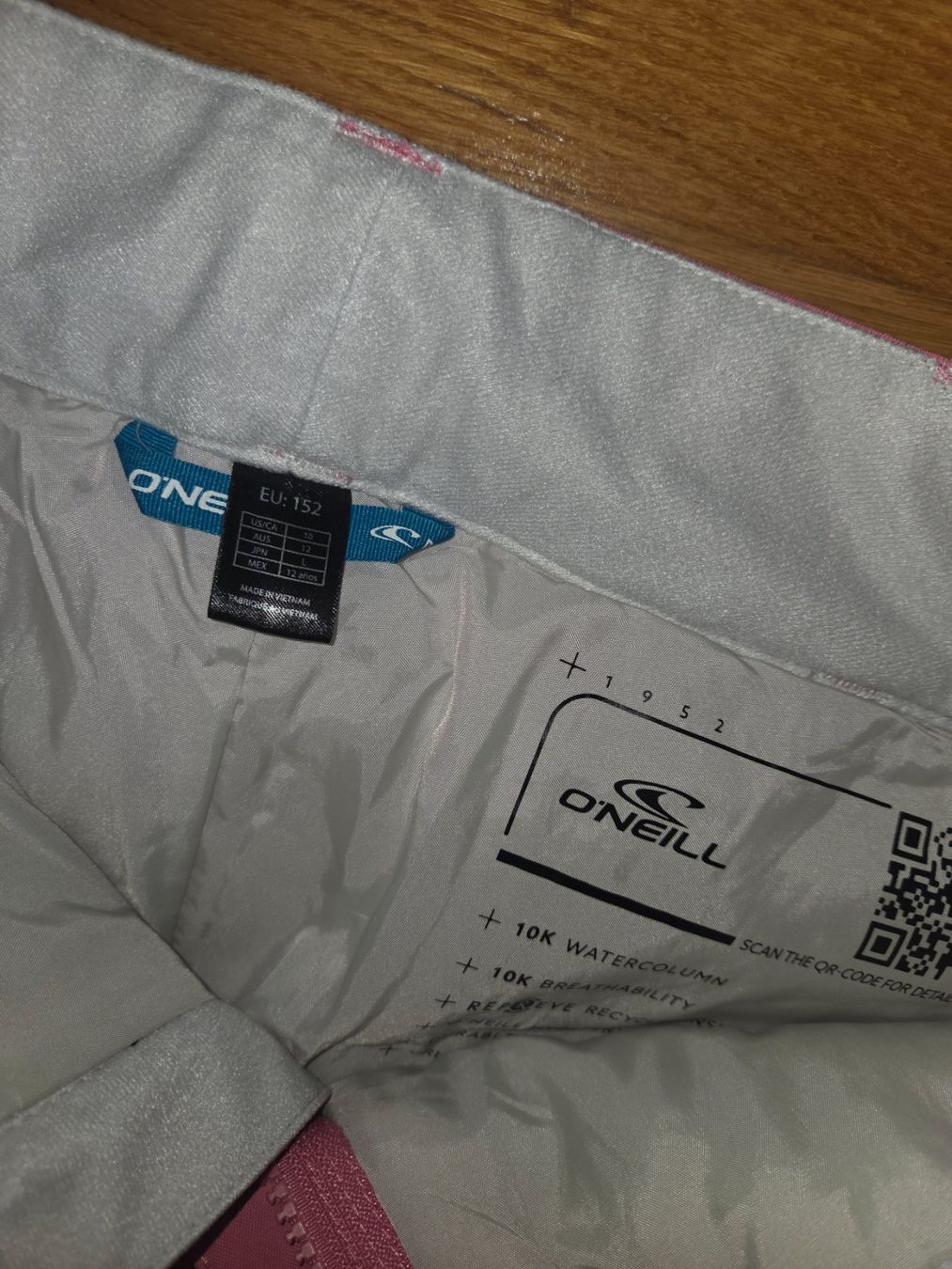 Pantaloni: Skihose Oneail 152 Neuwertig – Usato da Sursee venduto da Ventiduese 2