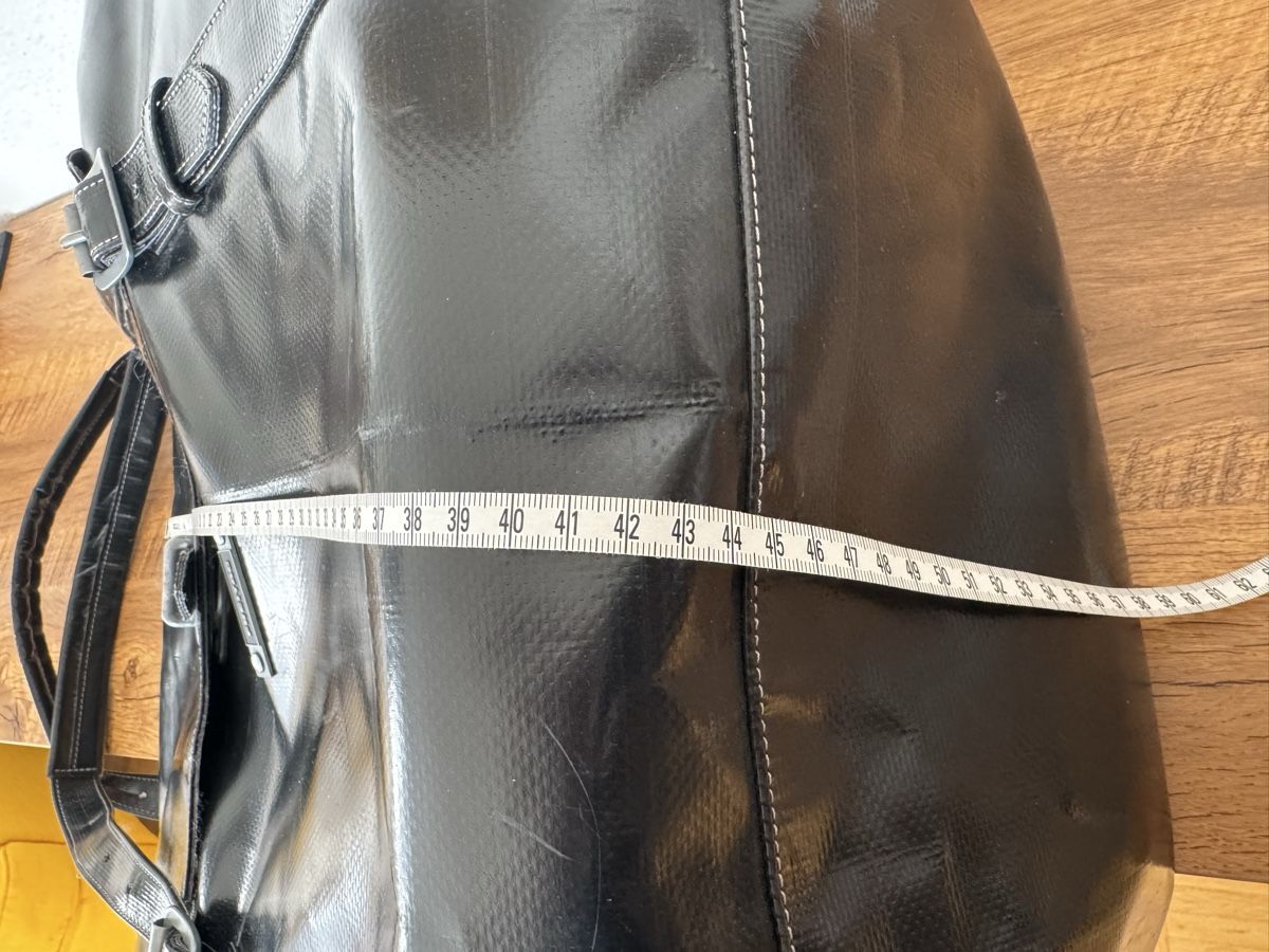 Freitag Borse: FREITAG REFERENCE*R516 HILTEN NOIR TOP – Usato da Brügg BE venduto da Goob 8