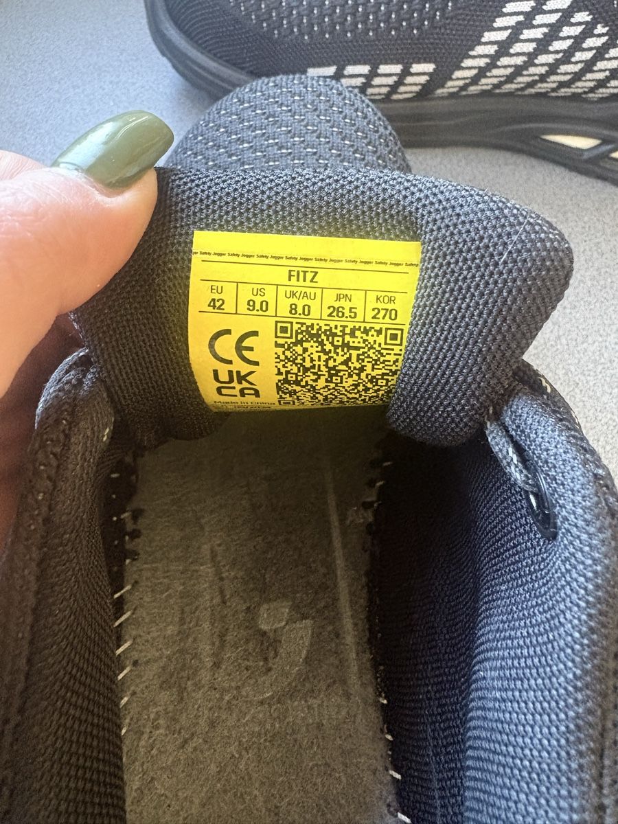 Scarpe da uomo: Arbeits schuhe grösse 42 – Usato da Wiedlisbach venduto da mej_8b72 1