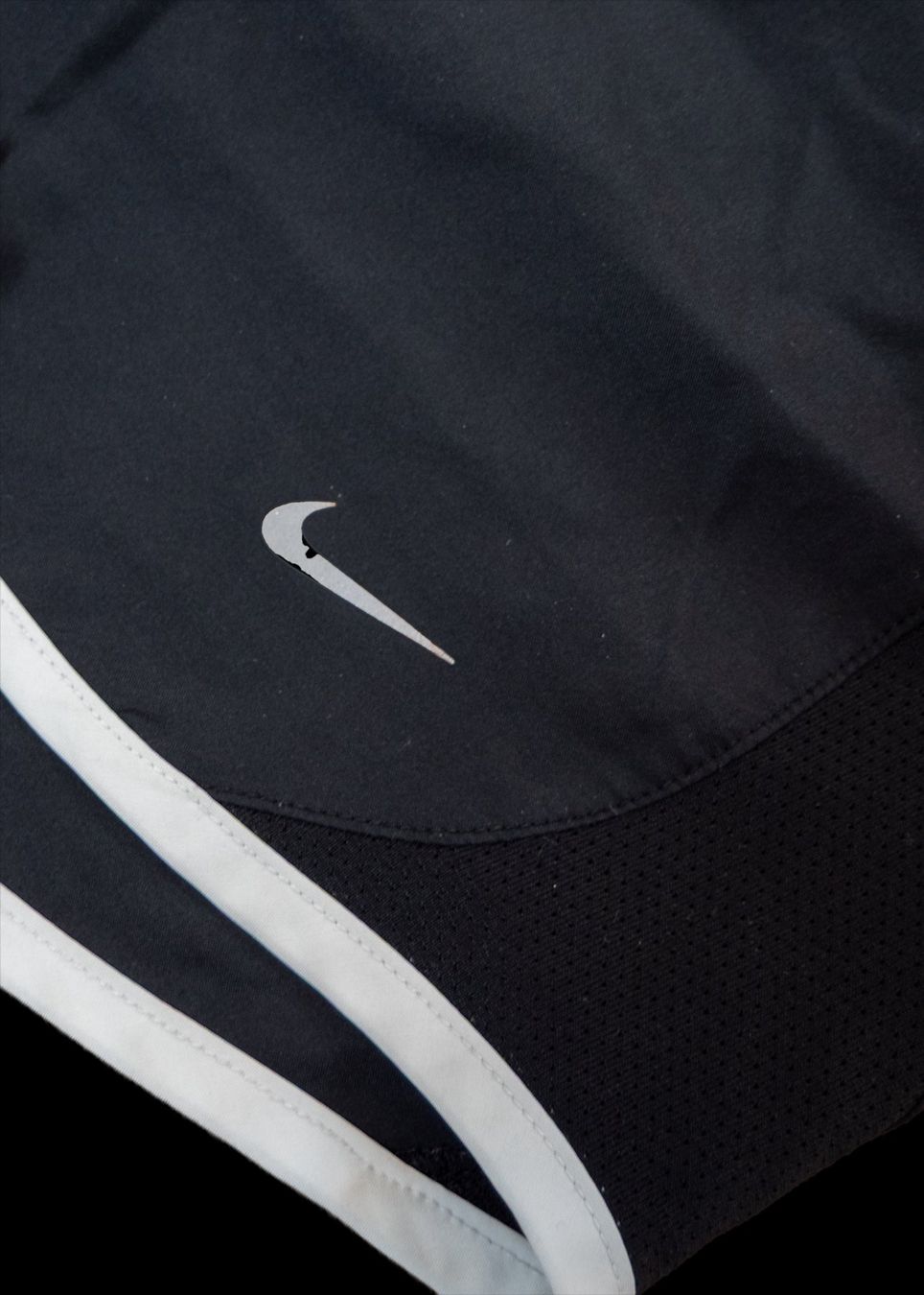 Nike Pantaloni: Nike Shorts – Usato da Bülach venduto da deinmica 1
