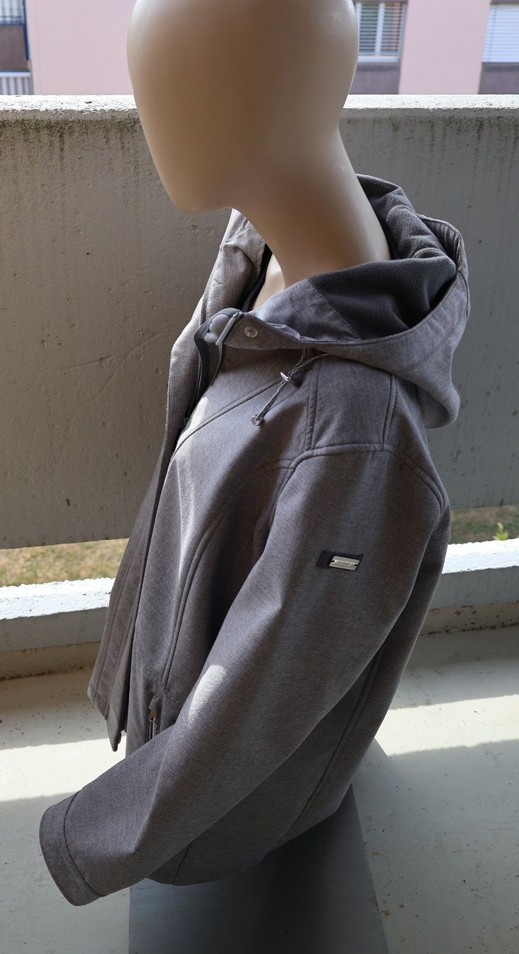 C&A Jacken: Edle Jacke Marke Active Collection at C&A – Gebraucht aus Aadorf von Olymp05 1