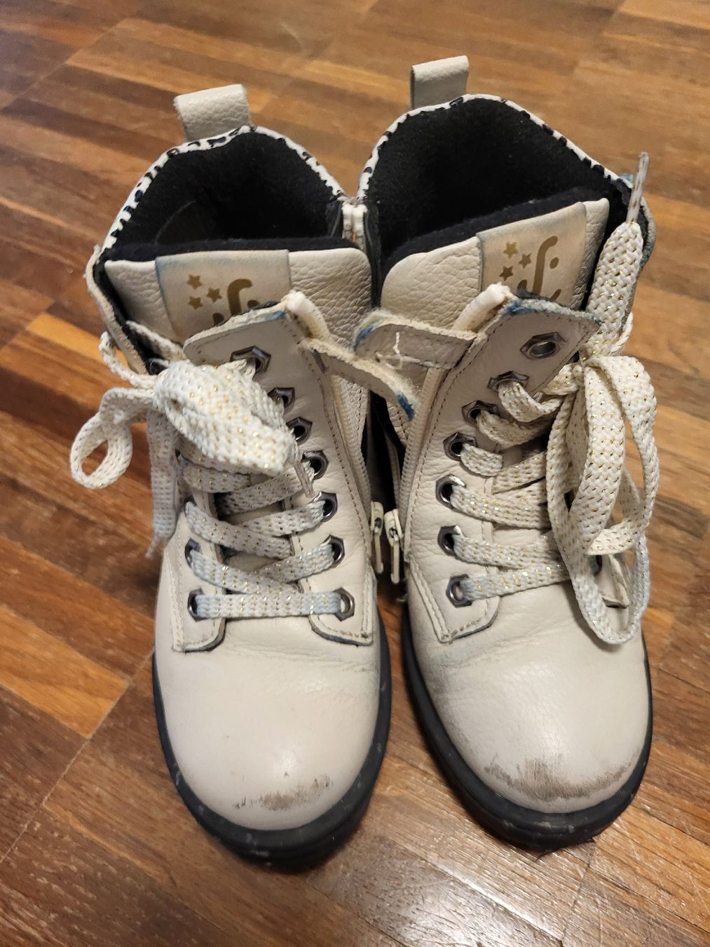 Scarpe per ragazze: Stiefel für Mädchen, Grösse 28 – Usato da Basel venduto da Ywana 2