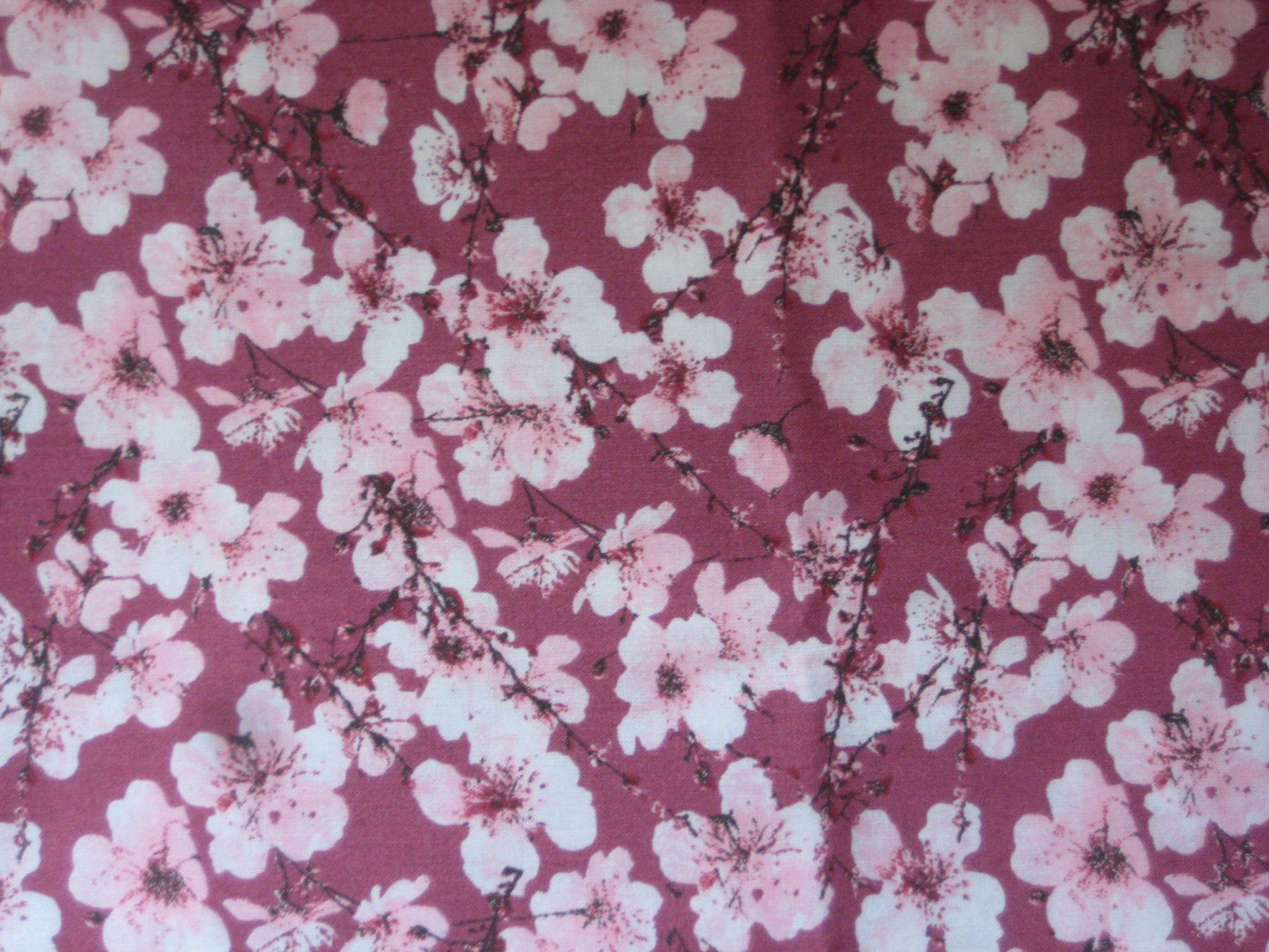 Stoffe: Baumwollstoff fuchsia mit weiss/rosa Kirschblüten – Neu (gemäss Beschreibung) aus Füllinsdorf von Schlupp 1