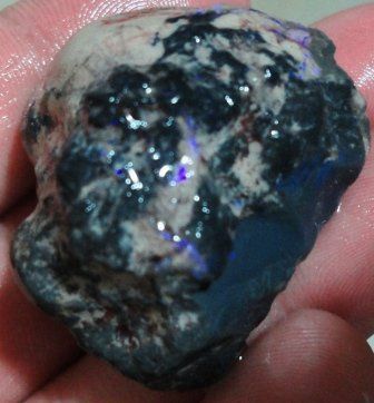 Pietre preziose: Schwarzer Opal 105 ct Lightning Ridge Australien – Nuovo e nell'imballaggio originale da zuerich venduto da Jewlsdesign