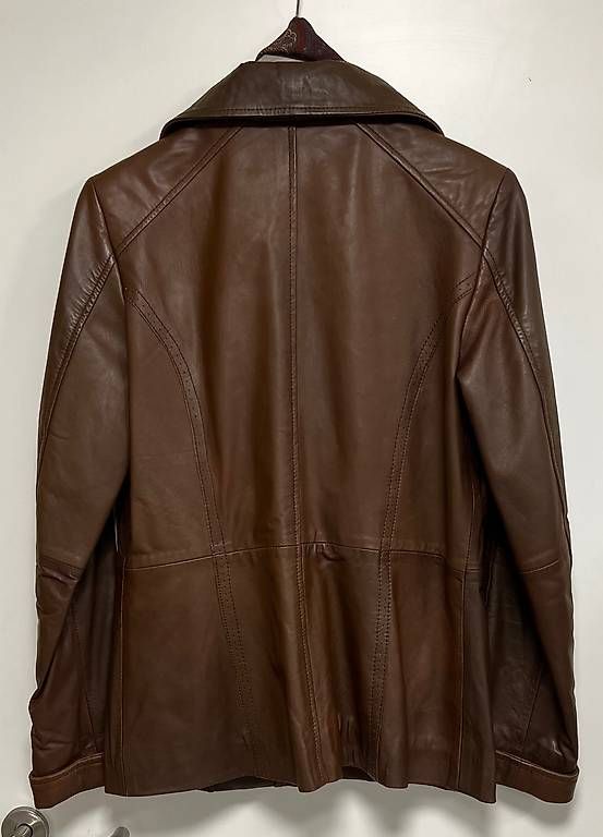 Giacche: Echt Lederjacke Grösse 38 mit passendem Schal – Usato da Basel venduto da Findus78 1