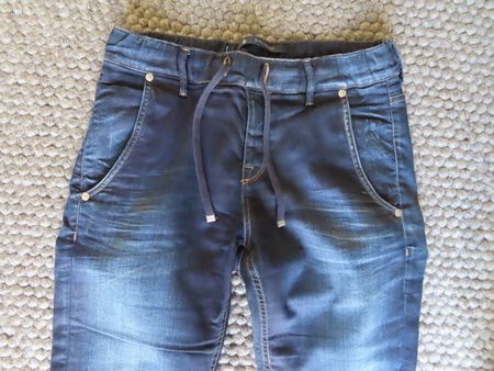 tolle Joggjeans von Dirtyjeans Gr. 34 passen bei 36ig NP 249