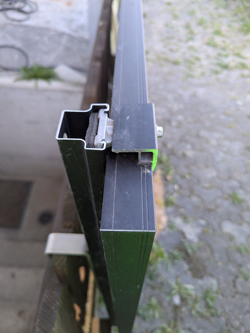 Dispositivi a energia solare: Balkon Solarkraftwerk, 385 Wp Plug & Play – Usato da Wolhusen venduto da mahume 2