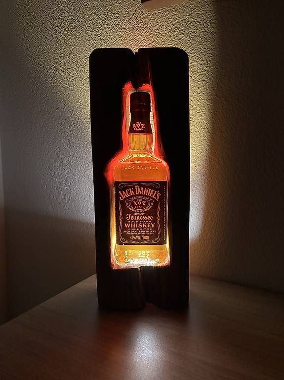 Lampen: Lampada con bottiglia Jack Daniel s – Neu und originalverpackt aus S. Antonino von raffosuisse 2