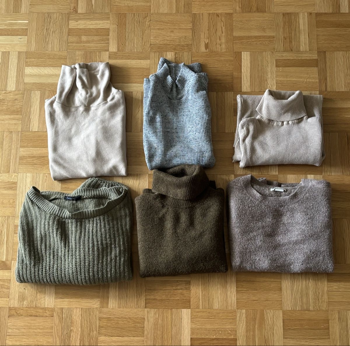 Lotti di vestiti: Sweater / Jumpers / Pullover sale – Usato da Regensberg venduto da akon_ch 1