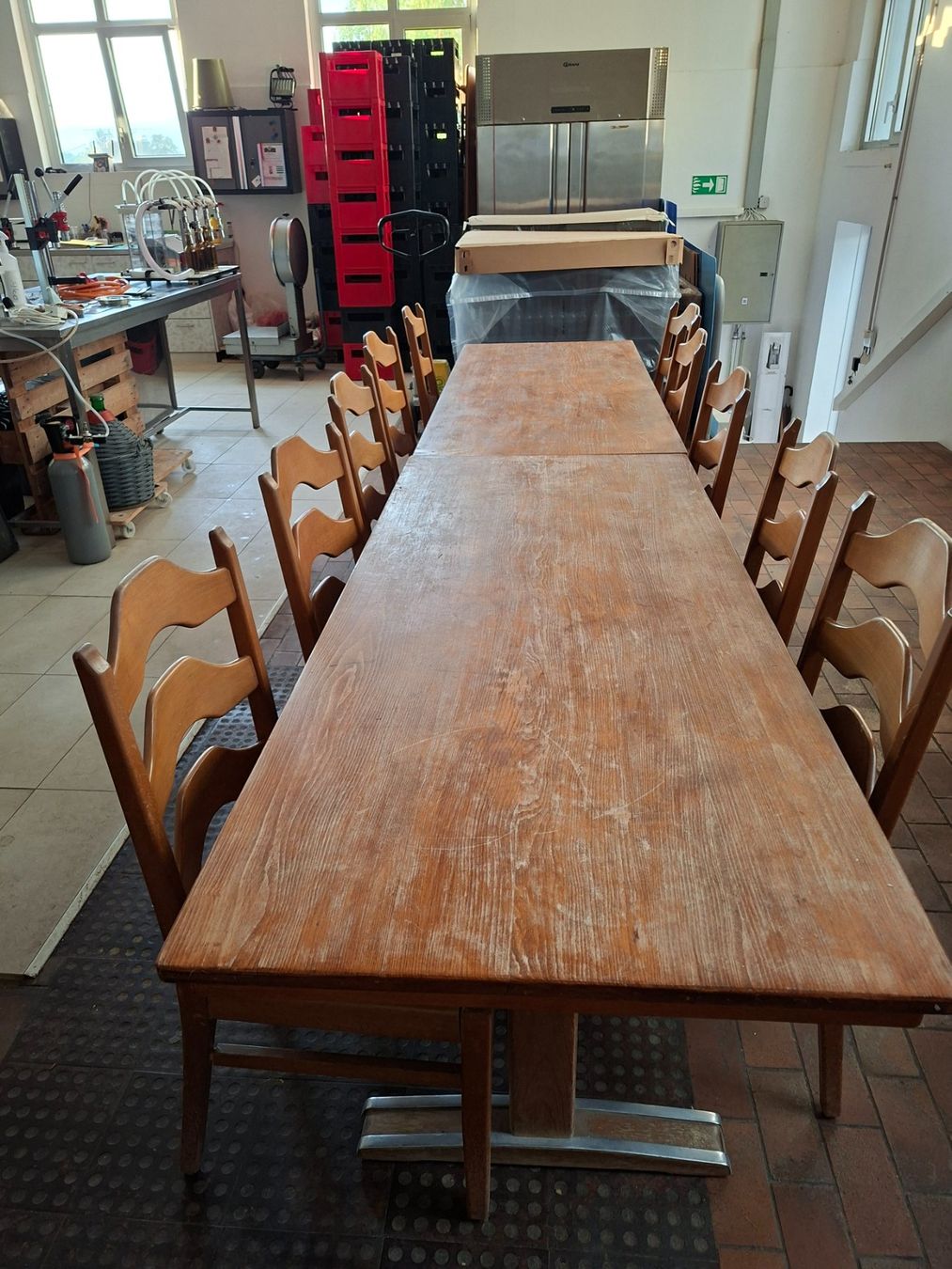 Tavoli: Tisch mit Stühlen – Usato da Ballwil venduto da bau_b5mq