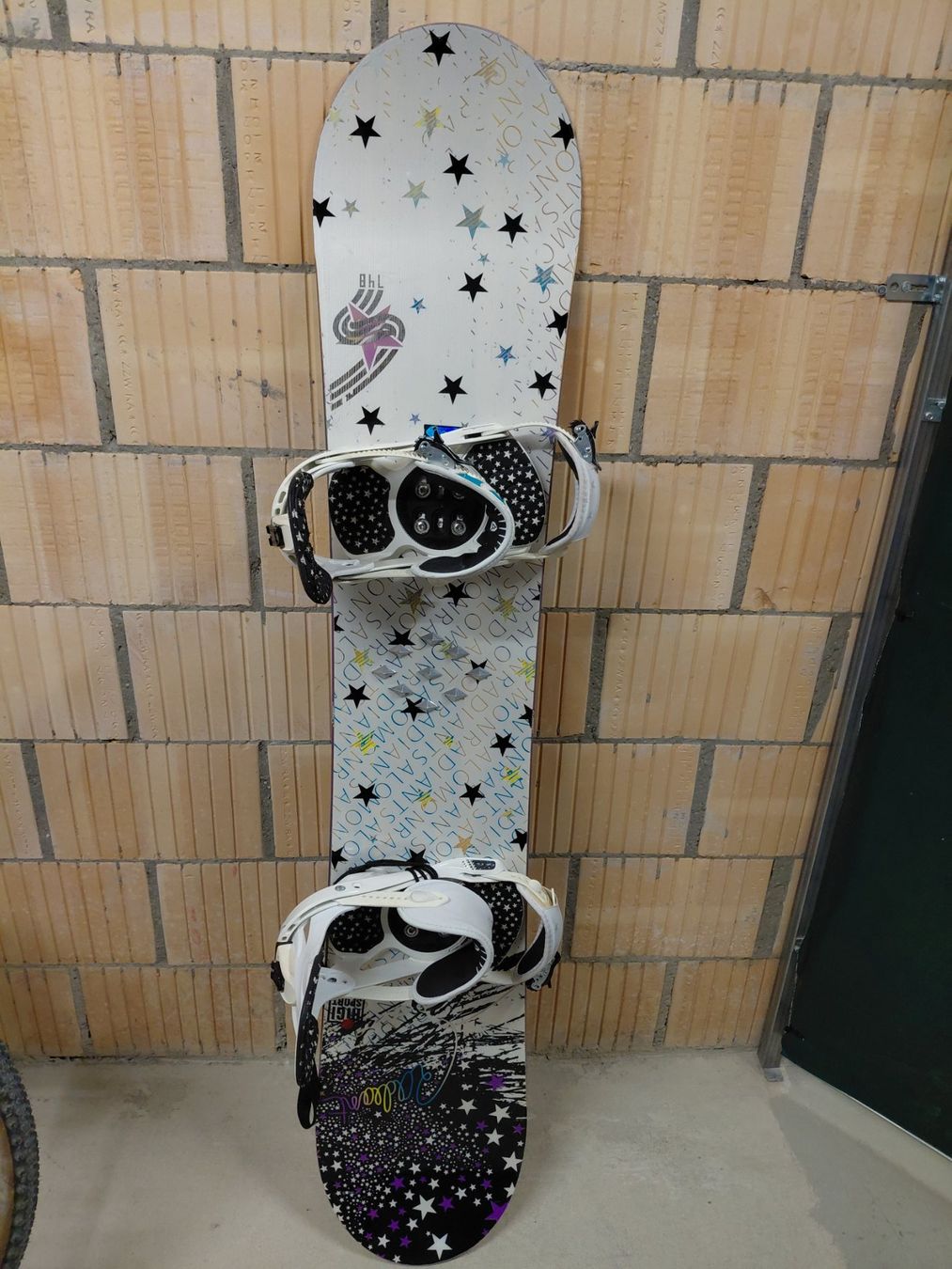 Salomon Board: Salomon Snowboard mit Bindung – Usato da Glattpark(Opfikon) venduto da Anoli115
