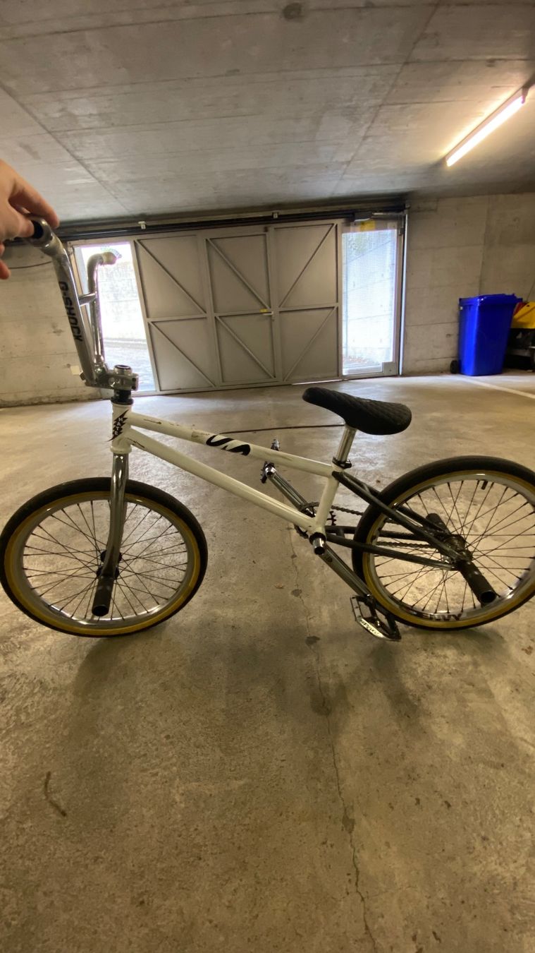 Biciclette: Flatland BMX mit Rahmen von Chris Böhm – Usato da Thun venduto da floriangurtner