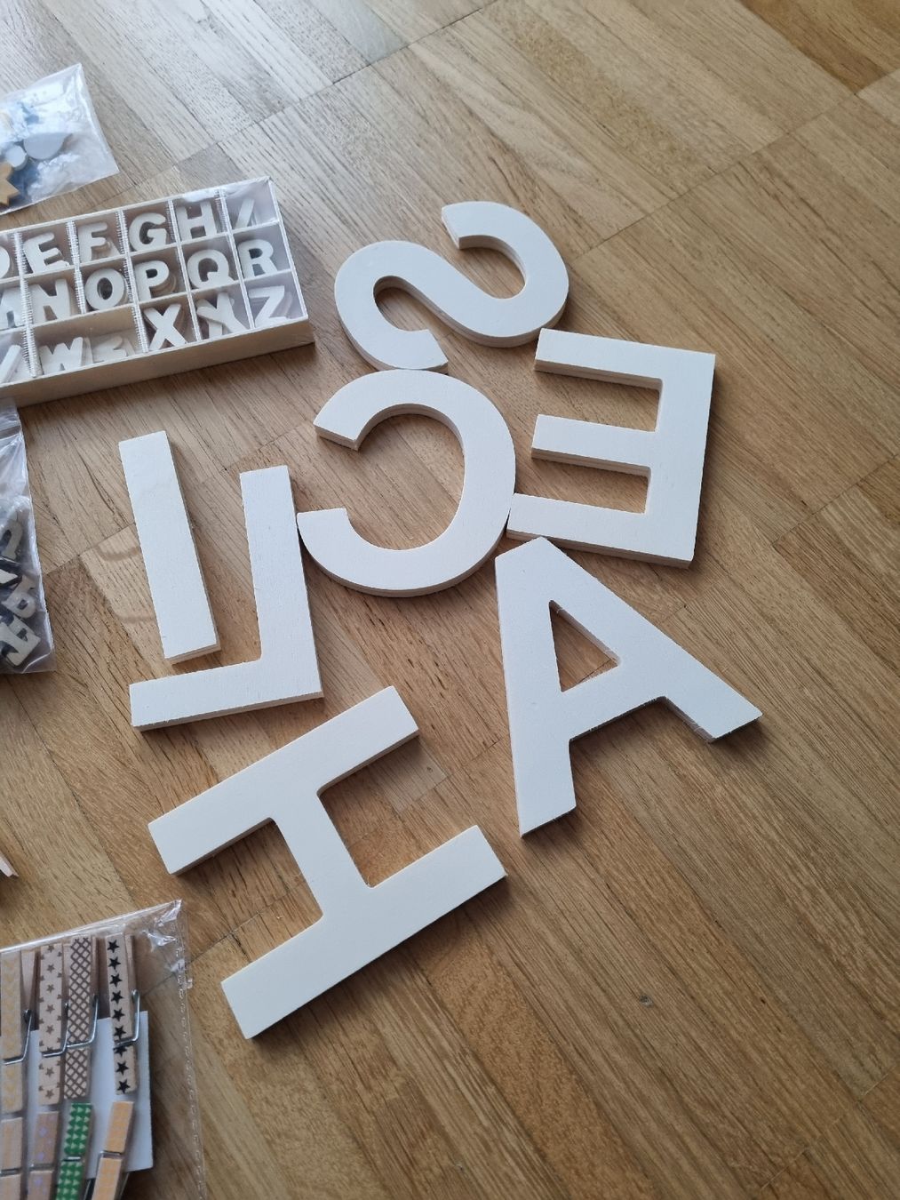 Bastelsets: HOLZ BASTEL KONVOLUT – Neu und originalverpackt aus Zofingen von Felpa 3