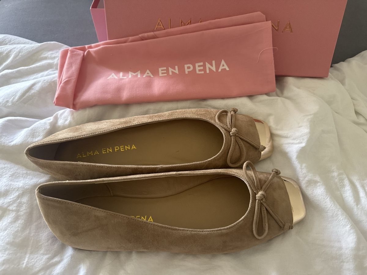 Scarpe da donna: Ballerinas 39 – Usato da Jona venduto da adi_bennz7