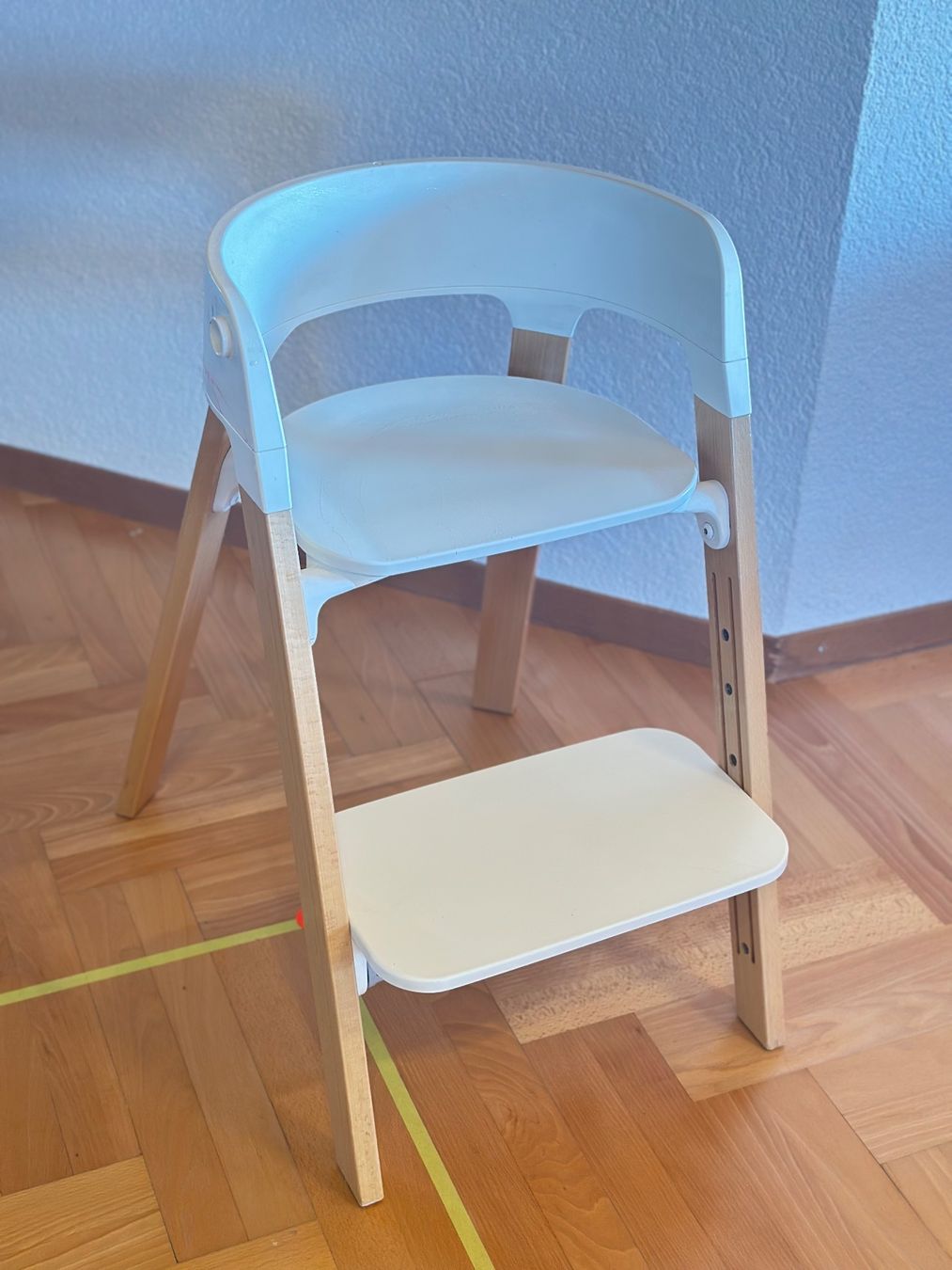 Stokke Chaises hautes: Stokke Steps Kinderstuhl – D'occasion à Uettligen par Kolina27