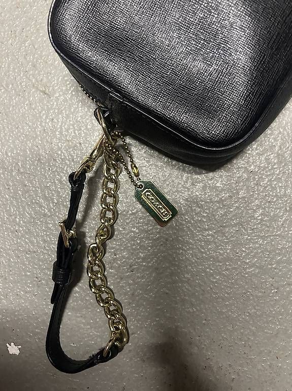 Coach Taschen: Coach Clutch Original Vintage – Gebraucht aus Birmenstorf AG von Stefan5413 1