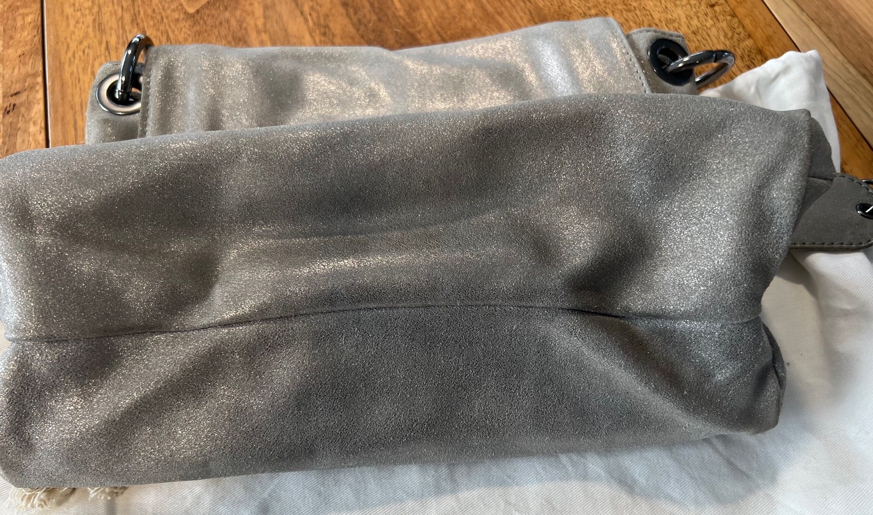 Taschen für Damen: Sac daim MAX & MOI – Gebraucht aus Corsier GE von ver_ywn5 3