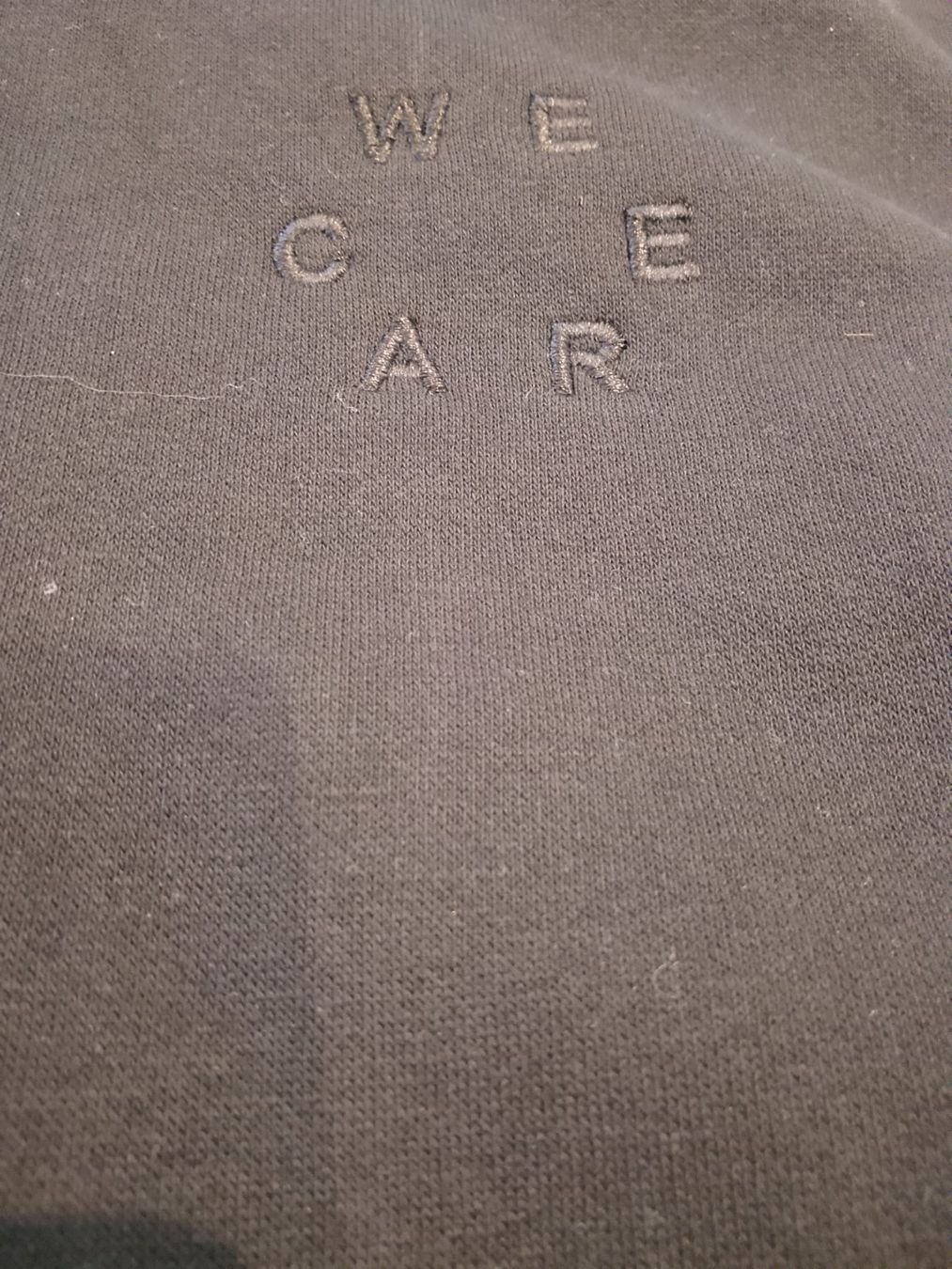 Maglioni & Felpe: Schwarzer Hoodie Gr. L . neu – Nuovo (secondo la descrizione) da Bellikon venduto da MellonCollieMitTwint 1