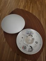 Deckenleuchte rund weiss mit Sensor guter Zustand